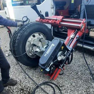 andreozzi_gommista_roma+(33)-672w